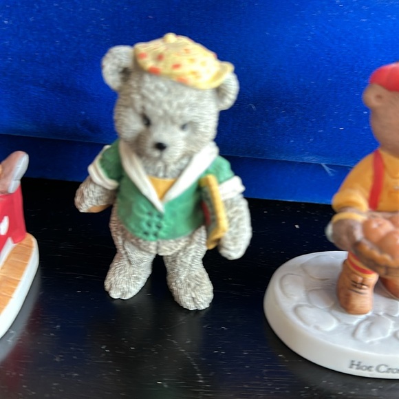 🐻 3 Bronson Collectibles Bear Figurines 🐻 - Picture 6 of 8